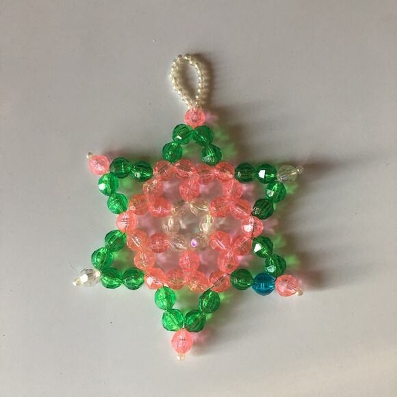 Vintage beaded Christmas star - handmade Christmas ornament, green and pink - Picture 2 of 8